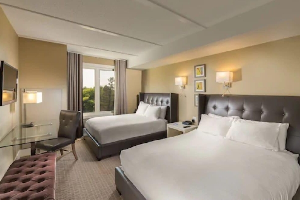 Hotel Living Water Resort